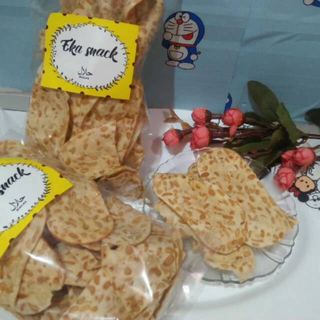 

Keripik sagu eka snack