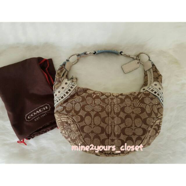 Preloved Coach hobo bag in canvas