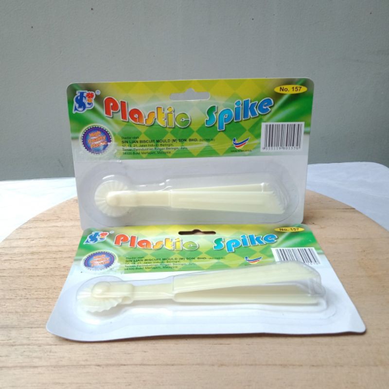 

Jepitan Kue Nastar / Jepitan Nastar Daun Roda / Penjepit Nastar