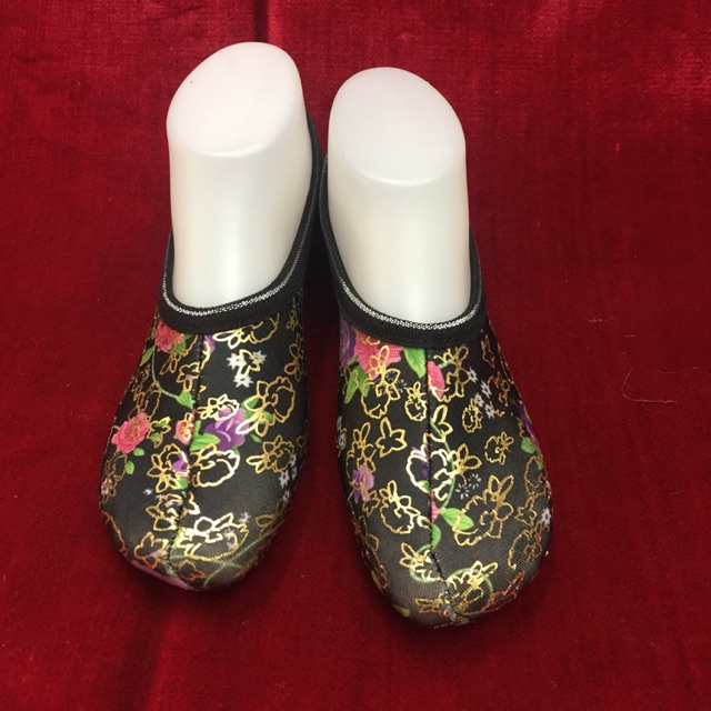 Kaos kaki tawaf motif semata kaki