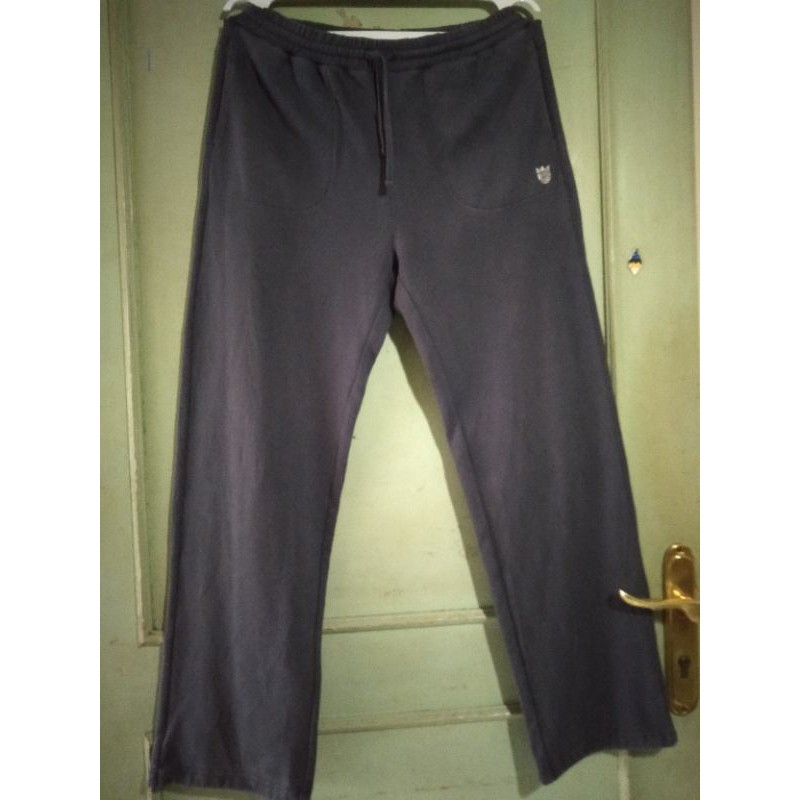 PL Celana Training Abu