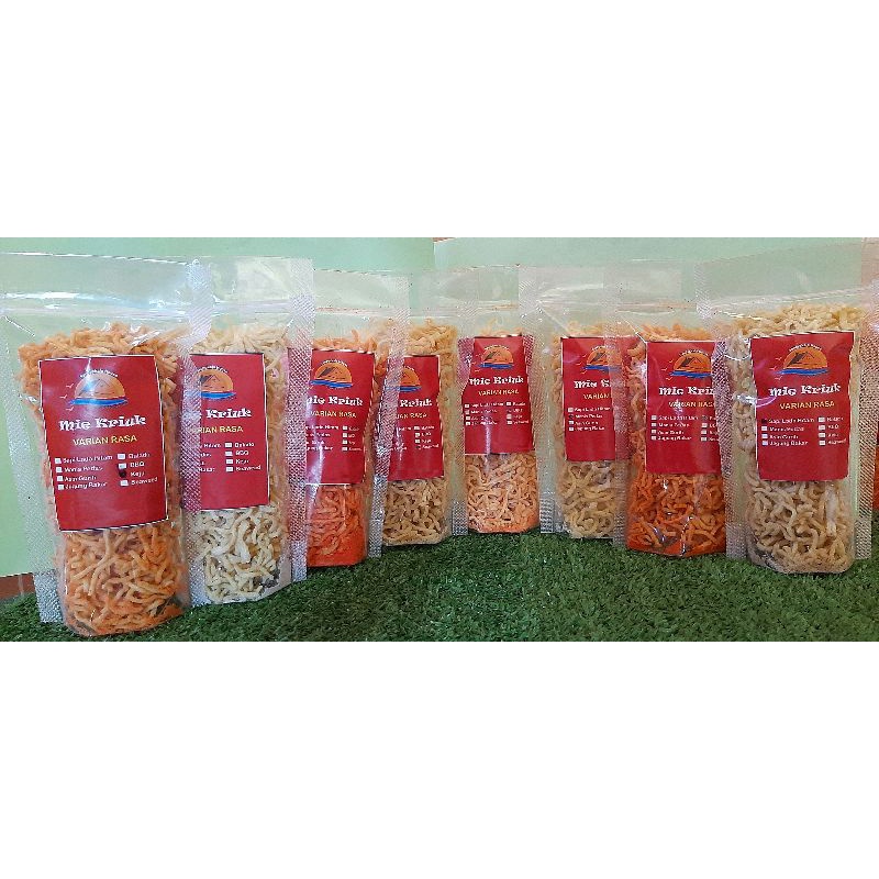 

Mie Kriuk / Mie Krispi / Mie Goreng / Mie Kremes [75 g]. Camilan / Jajan Jadul