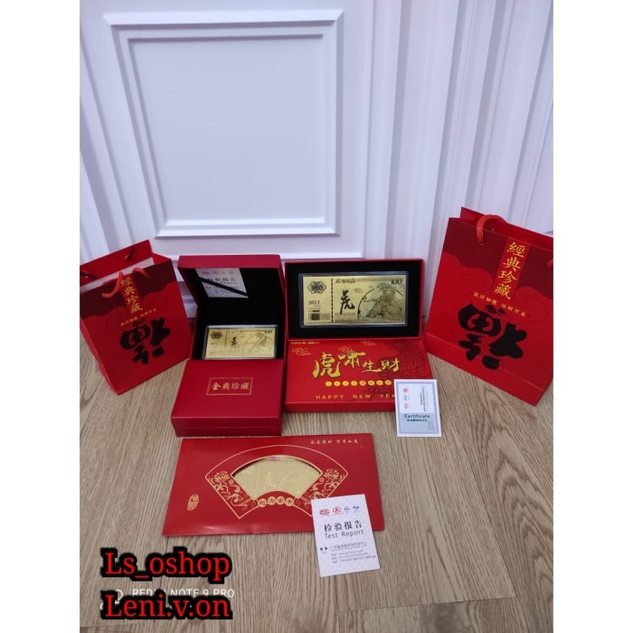 

Murah Hadiah / Souvenir Imlek / Kado Imlek Angpao Emas Lembar + Kotak + Bag Hot Sale