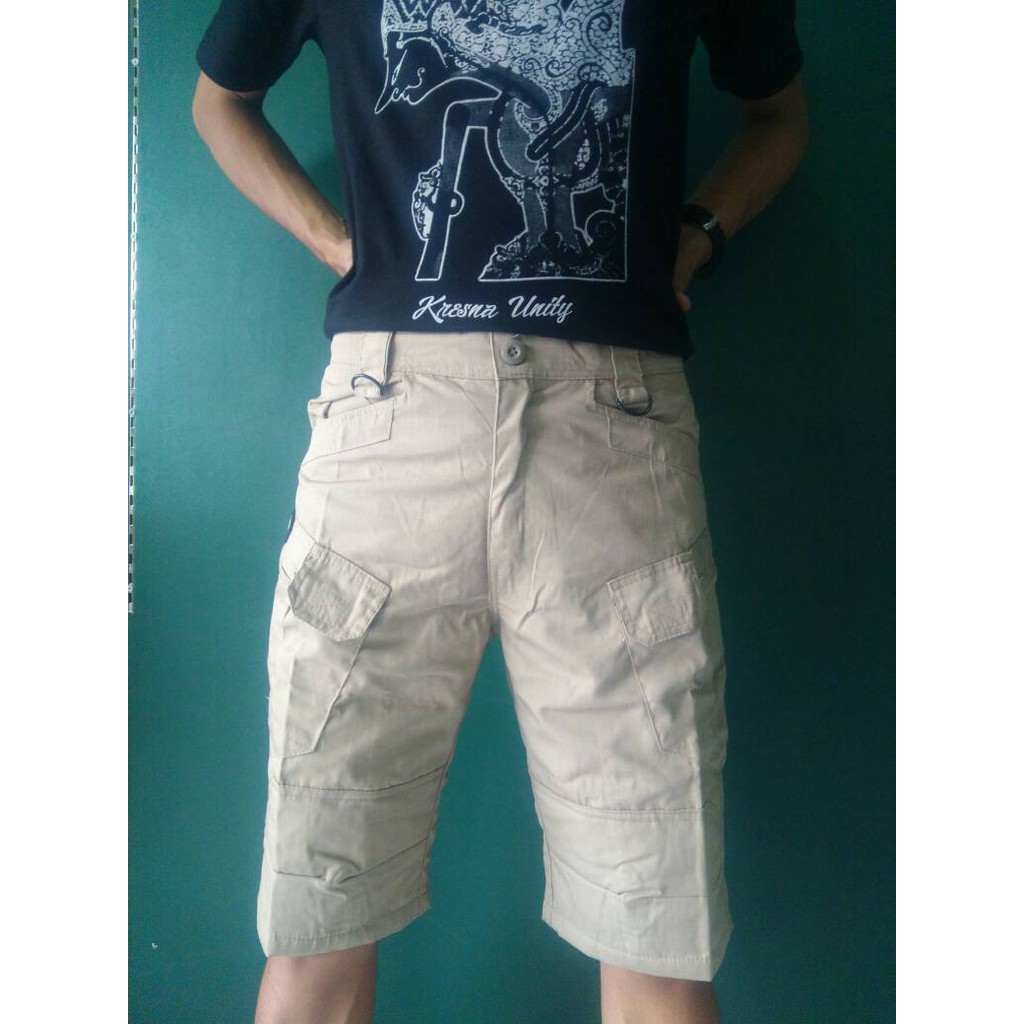 tactical short pants/celana pendek helicon