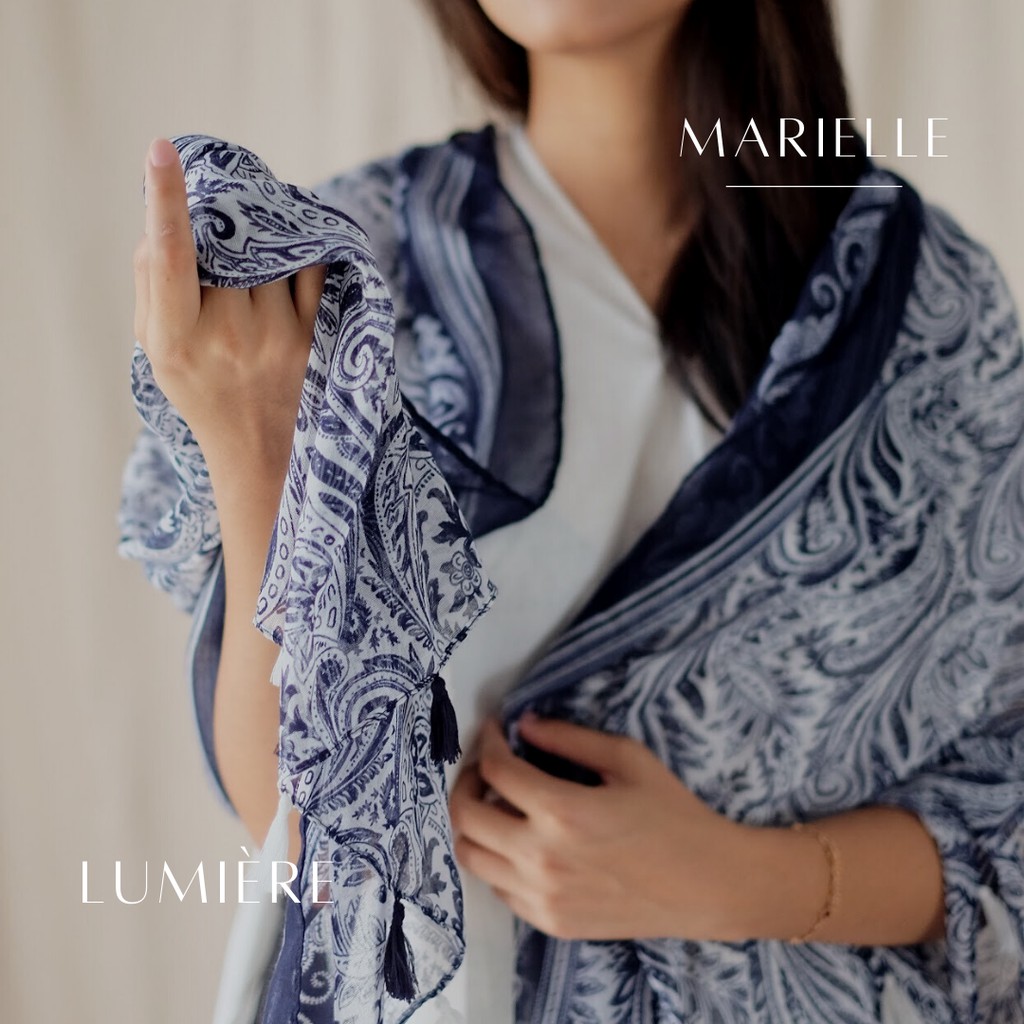 Marielle Shawl - Lumière Collection