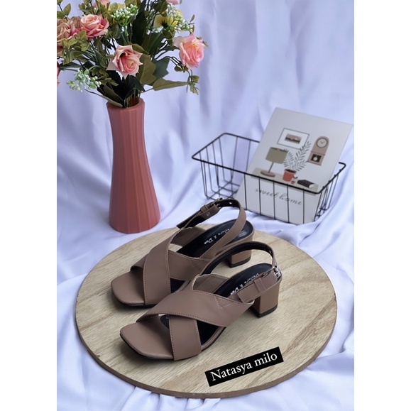 DECLARE&amp;DEE NATASYA HEELS CHUNKY 5 CM