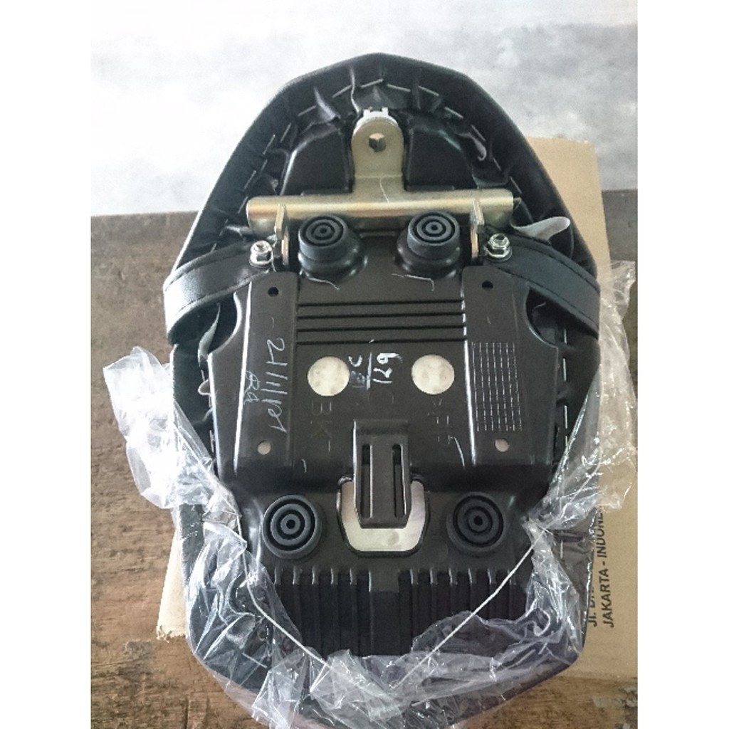 Jok Belakang R15 Vva Ori Shopee Indonesia Jok Belakang R15 Vva Ori Shopee Indonesia