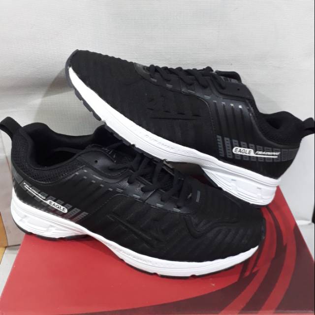 Sepatu running hitam EAGLE force original