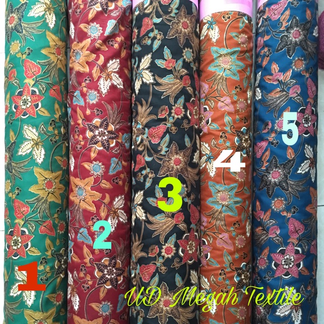  B32 Kain  Batik Halus Semi Sutra motif  Daun Kekinian 