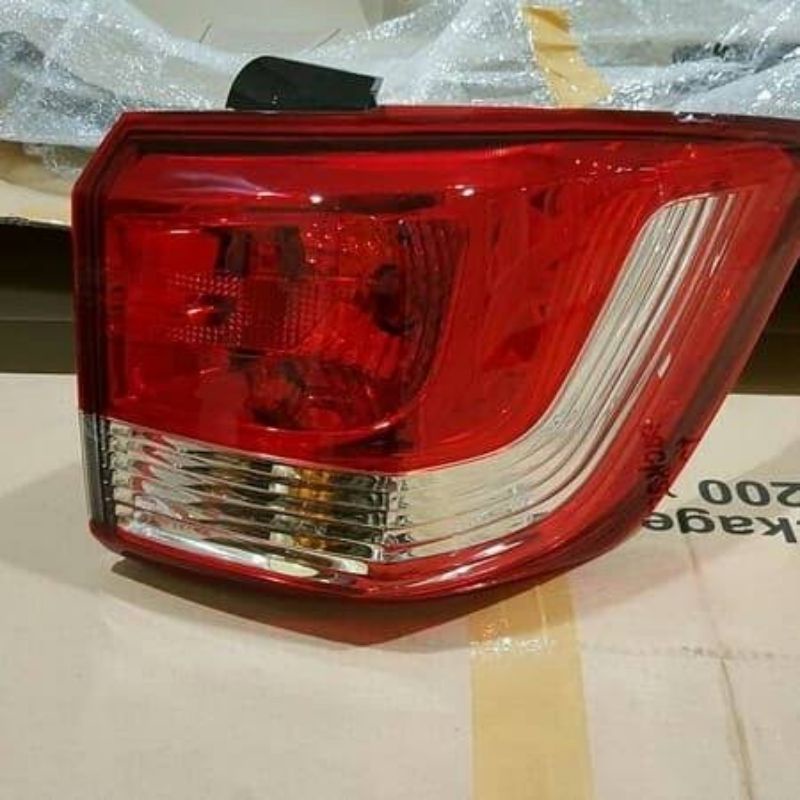 STOPLAMP LAMPU BELAKANG WULING CONFERO
