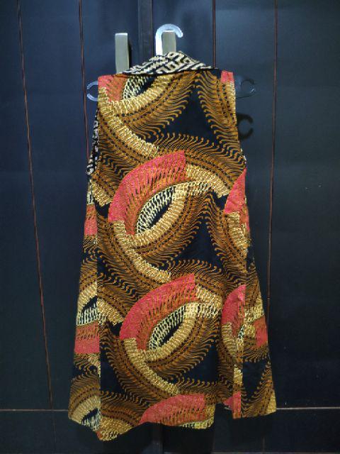 Indrawati Bolero Bolak Balik Rompi Batik Wanita