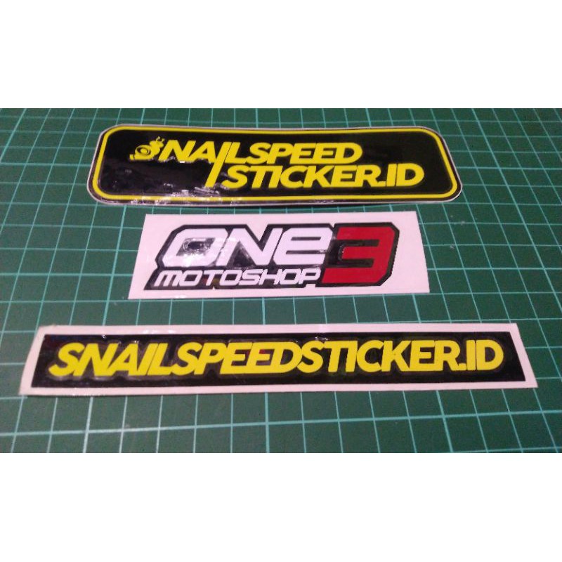 sticker cutting universal logo One 3 Motoshop One3 part 2 9x3cm
