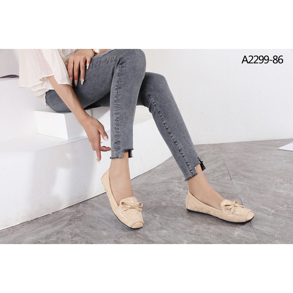 Leather Loafers  Flat Shoes #A2299-86