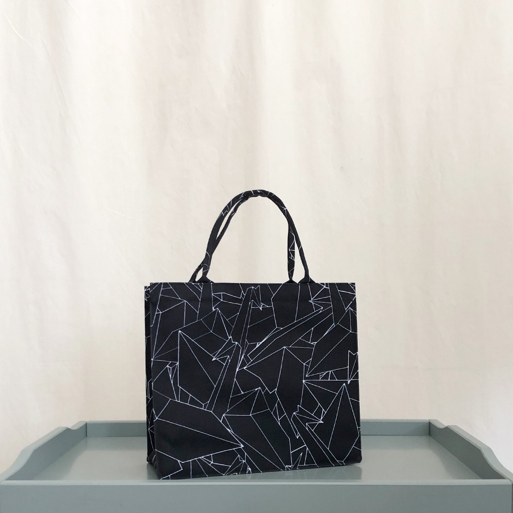 Tas Tote Library Small - Noir Origami