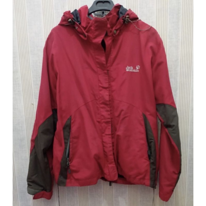 Jaket Outdoor Jack Wolfskin Original Second Brand