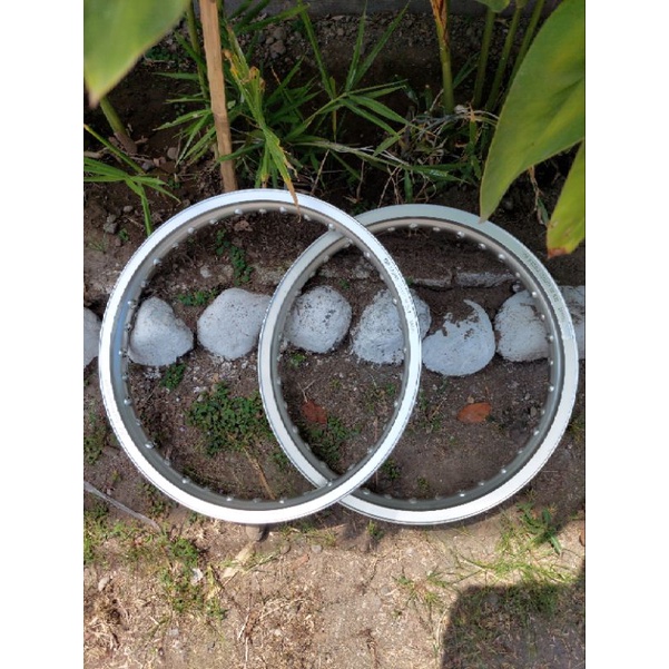 TDR ER SHAPE SILVER 185×215-17