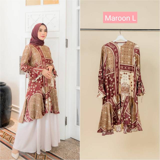 Lalita Tunic Maroon | Lalita Tunic Wearing Klamby