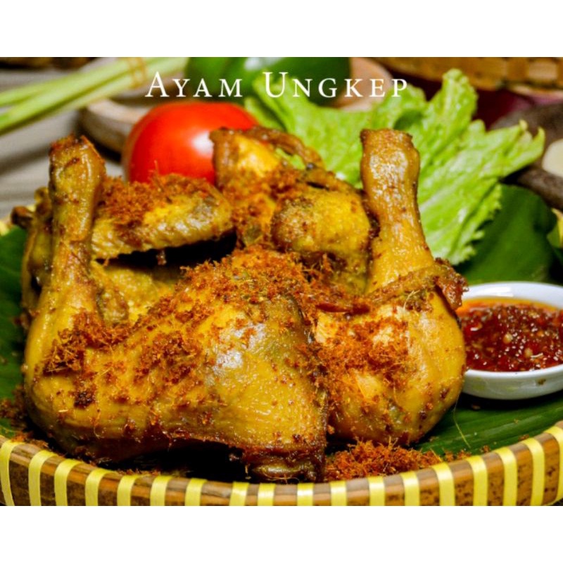 

AYAM UNGKEP REMPAH KUNING
