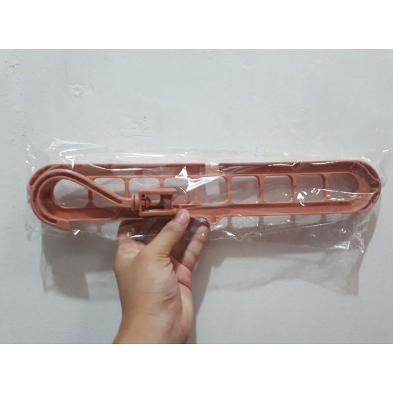 Distributor Gantungan Baju Multifungsi yRkDY3cppONlYq