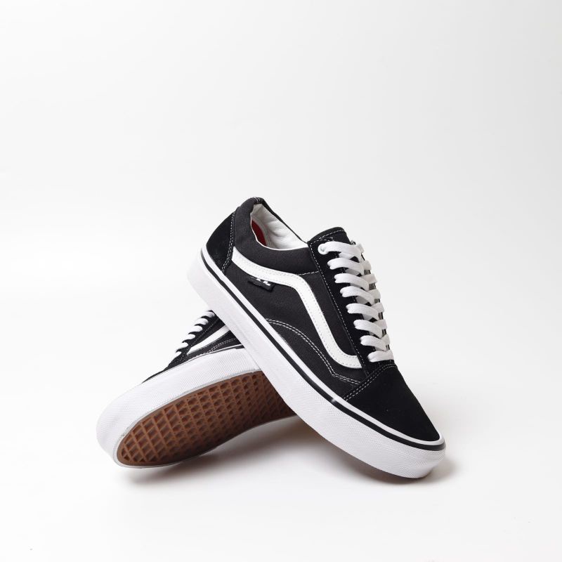 Vans Old Skool Skateboarding Black White