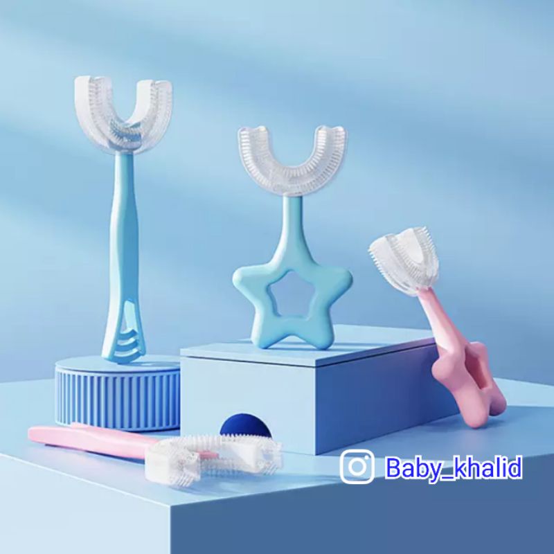 Sikat Gigi Anak Bahan silikon tipe U / Training Toothbrush Tipe U ( Star Pakai Box)