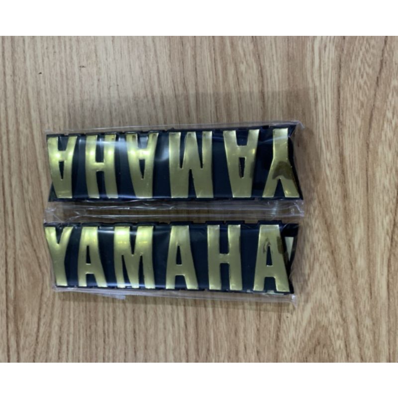 EMBLEM YAMAHA TANKI RX KING / EMBLEM TULISAN YAMAHA 1 SET KIRI - KANAN