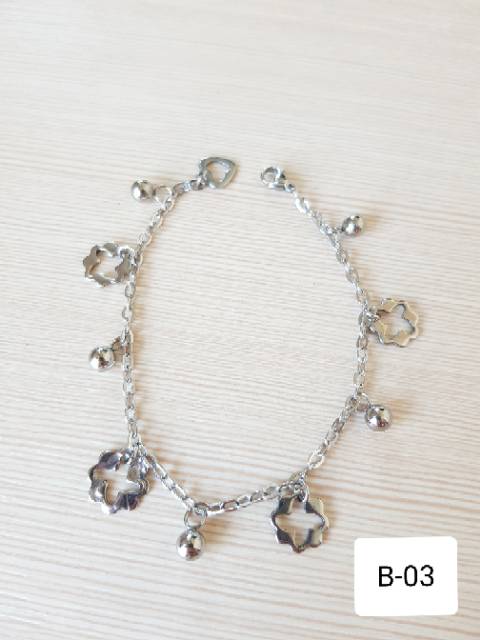 SET Gelang Tangan kaki Motif Bunga Titanium Silver Antikarat