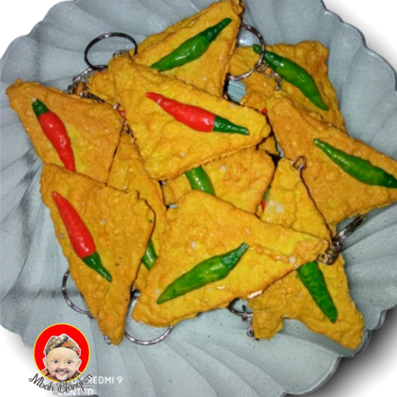 PROMO!!! Gantungan Kunci Snack Unik | Mirip Asli | Souvenir | Tempe | Tahu | Ceker | Permen | Oreo | Gula Kacang | Pastel | Paha Ayam-Mendoan