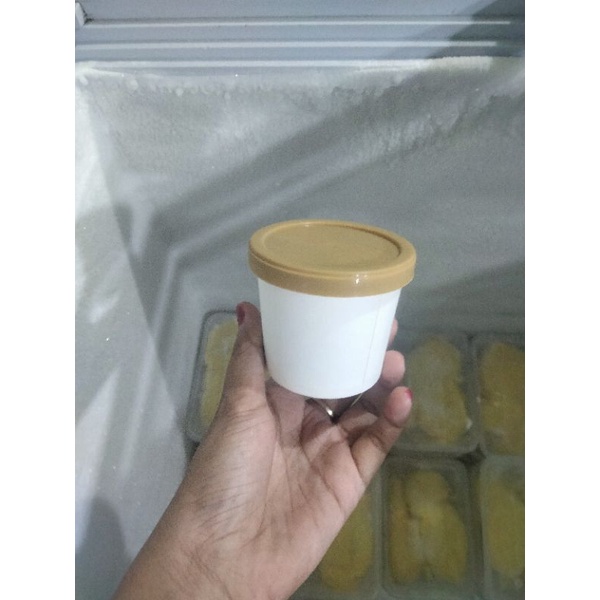 

Durian medan palu montong