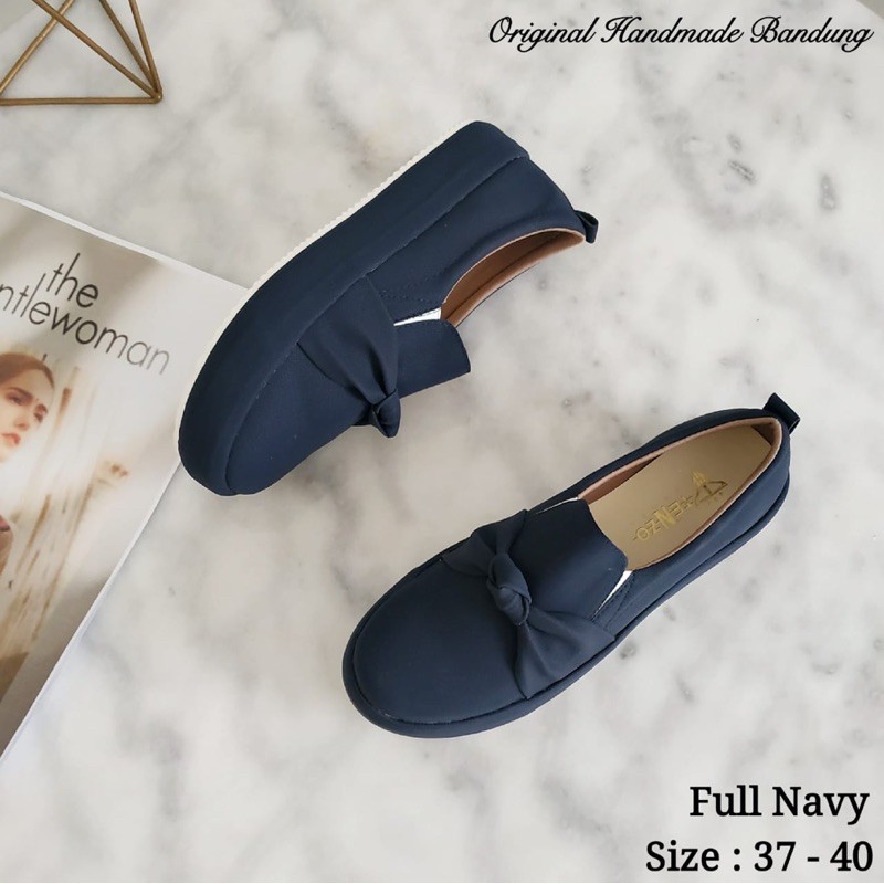 Tnz 01 Full / Sepatu Wanita Tenzo Bendul Full Navy/ Full Salem/ Full Abu