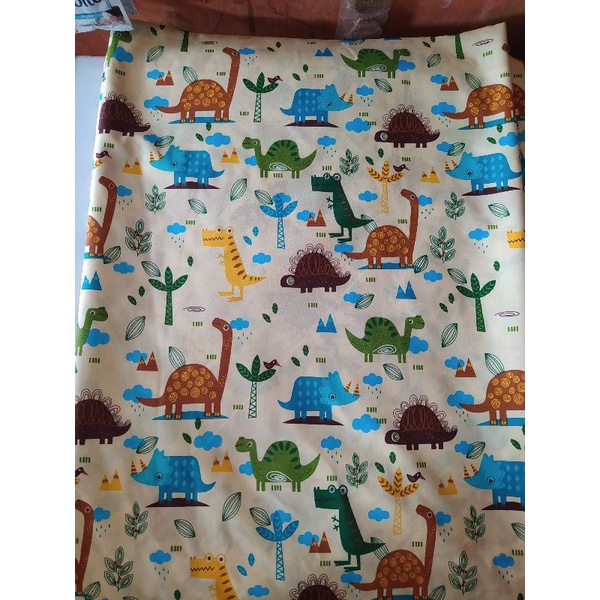 Sprei Reneo Motif Dinosaurus