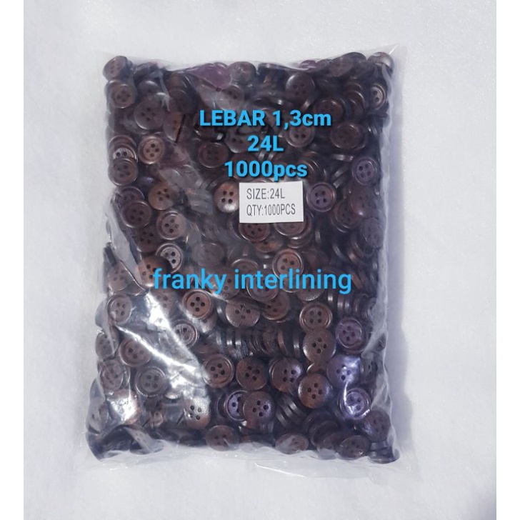 KANCING KAYU LEBAR 1,5CM ( 24L ) BUNGKUS BESAR ISI 1000PCS