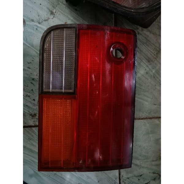 stoplamp lampu bagasi honda Accord maestro 1993