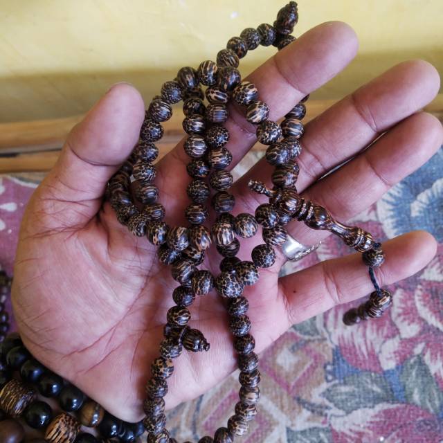 Tasbih kayu liwung alas purwo
