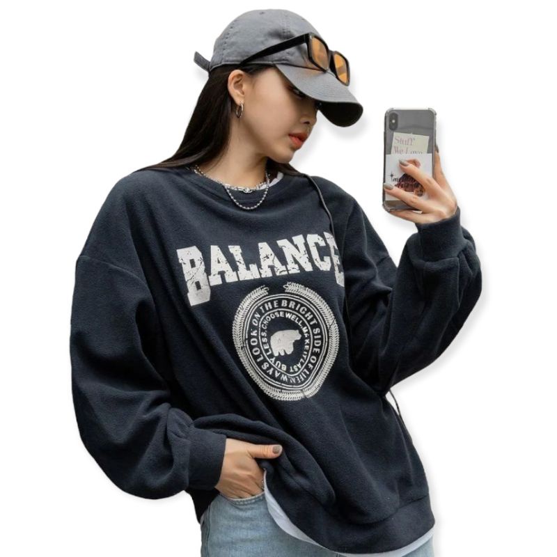 Sweater Wanita Crewneck Balance Sweater terbaru