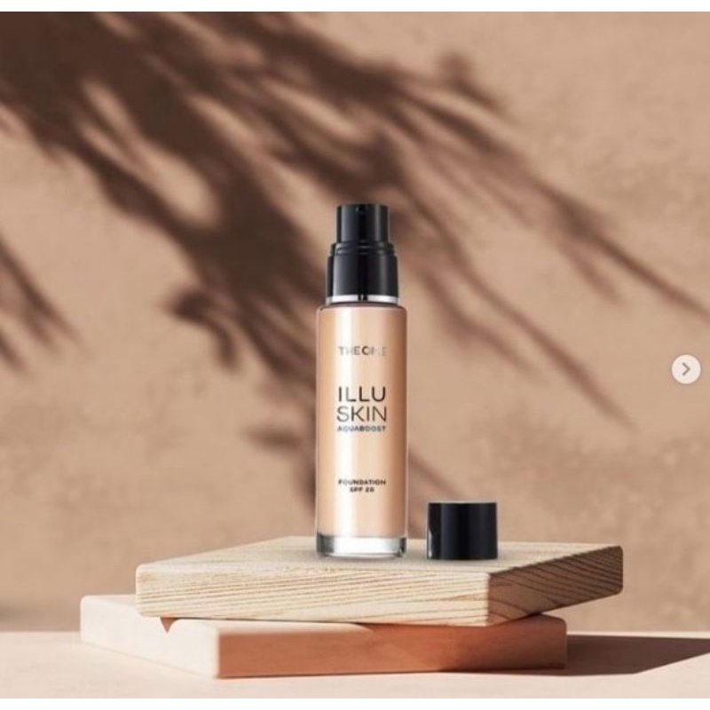 The One Illuskin Aquaboost Foundation SPF 20