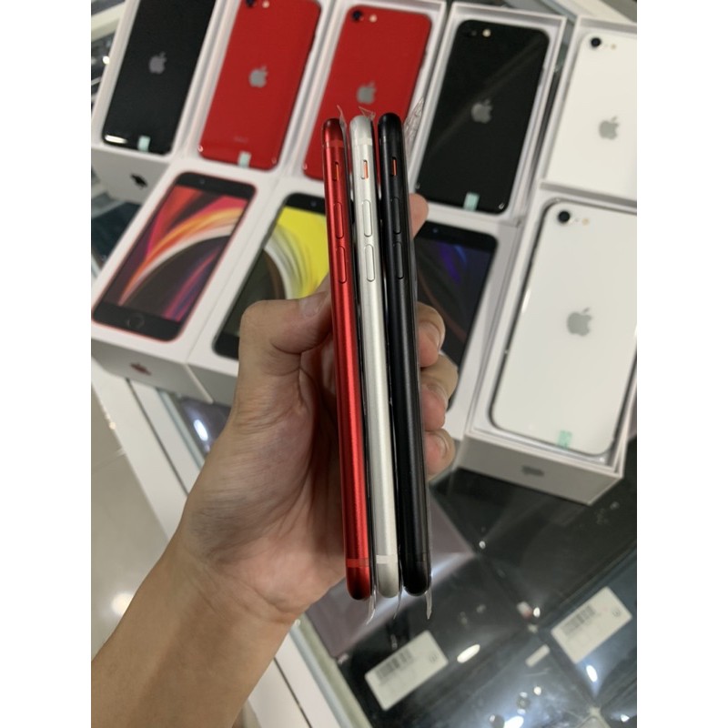 iPhone SE 2020 SEPERTI BARU Garansi Apple Masih Aktif