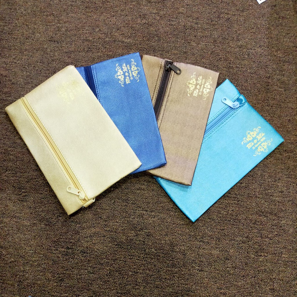 

Promo Souvenir Murah 150 Pcs Dompet Tempe Metalik Besar cantik Free Nama Pasangan Keren