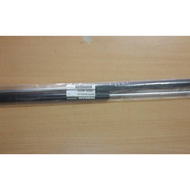 Shock bagasi shock absorber nissan xtrail t30