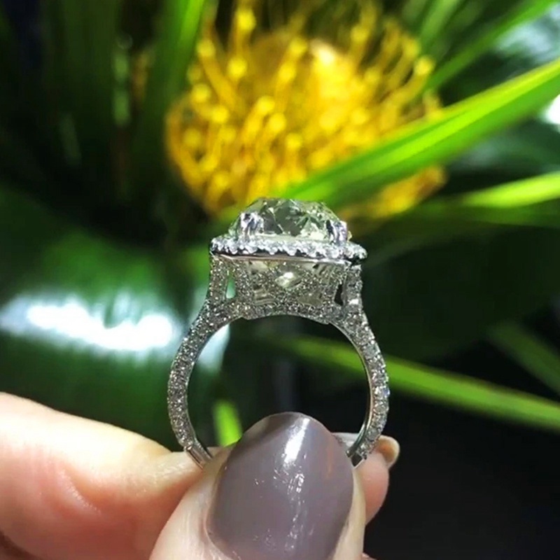 Cincin Wanita Bentuk Geometri Hias Kristal Cubic Zirconia Untuk Pernikahan / Pertunangan