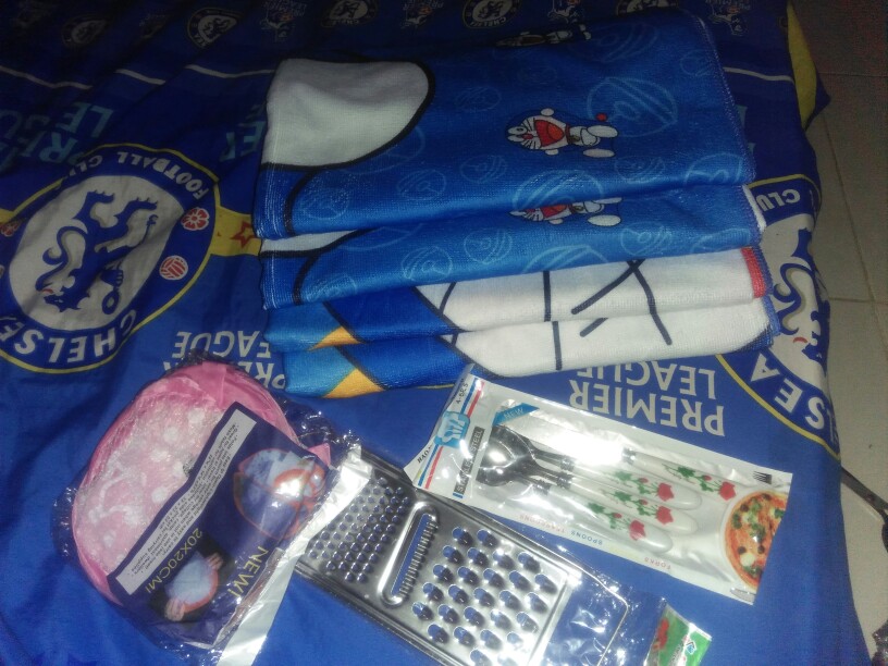 Set Alat Makan Motif Bunga Cantik Sendok Garpu Pisau Sendok Teh Komplit 4pcs In 1