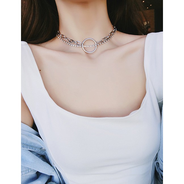 LRC Kalung Fashion Silver Ring-encrusted Necklace F49415