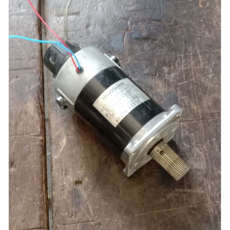 DC Servo Motor M818T - 031 SANYO DENKI