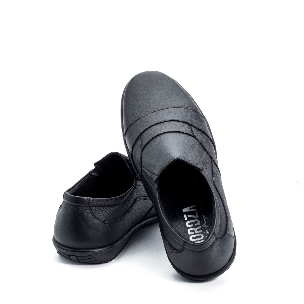 Sepatu Slip On Pria Casual Kerja Santai Bahan Kulit Sapi Asli Original Handmade M.CBR109