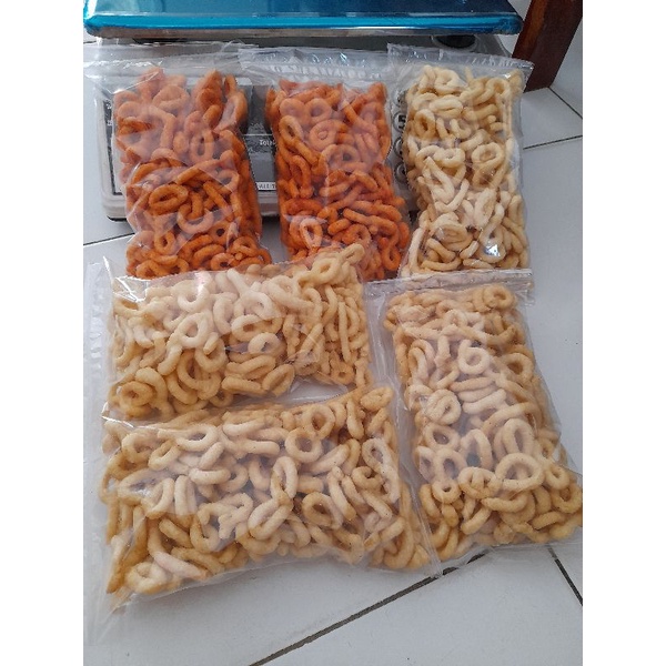 

Lanting bumbu kiloan rasa Bawang/Balado/Original kemasan 100gram