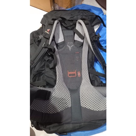 Deuter futura vario 50+10L