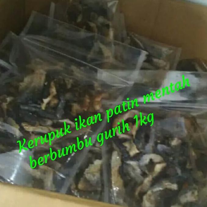 

Kerupuk kulit ikan patin mentah berbumbu gurih