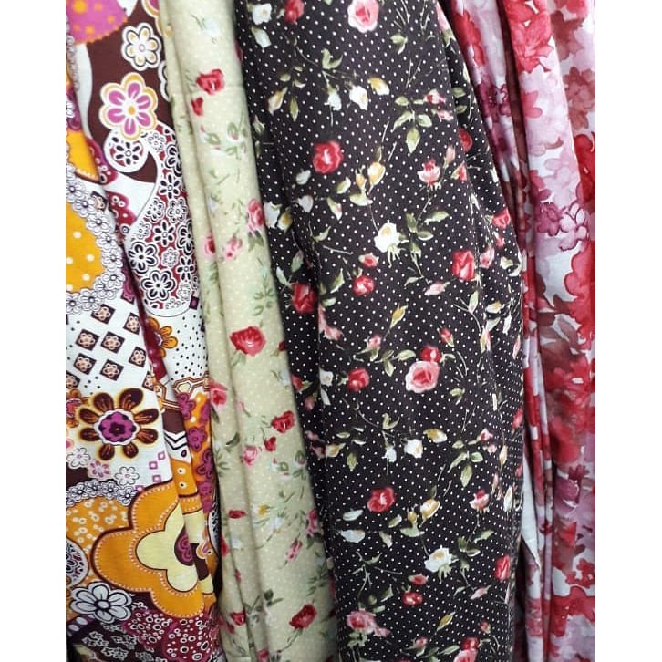 Katun Jepang Motif Wanita