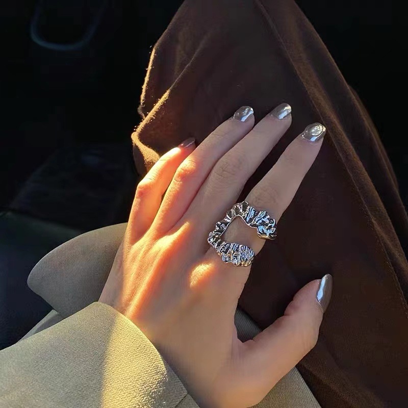 Cincin Model Terbuka Bentuk U Desain Hollow Gaya Hip Hop Untuk Wanita