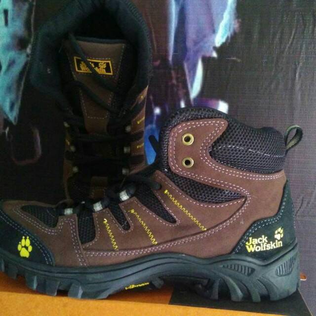 Jack wolfskin sepatu gunung pria